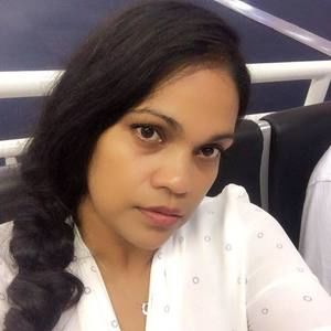 Meet your Posher, Charmin